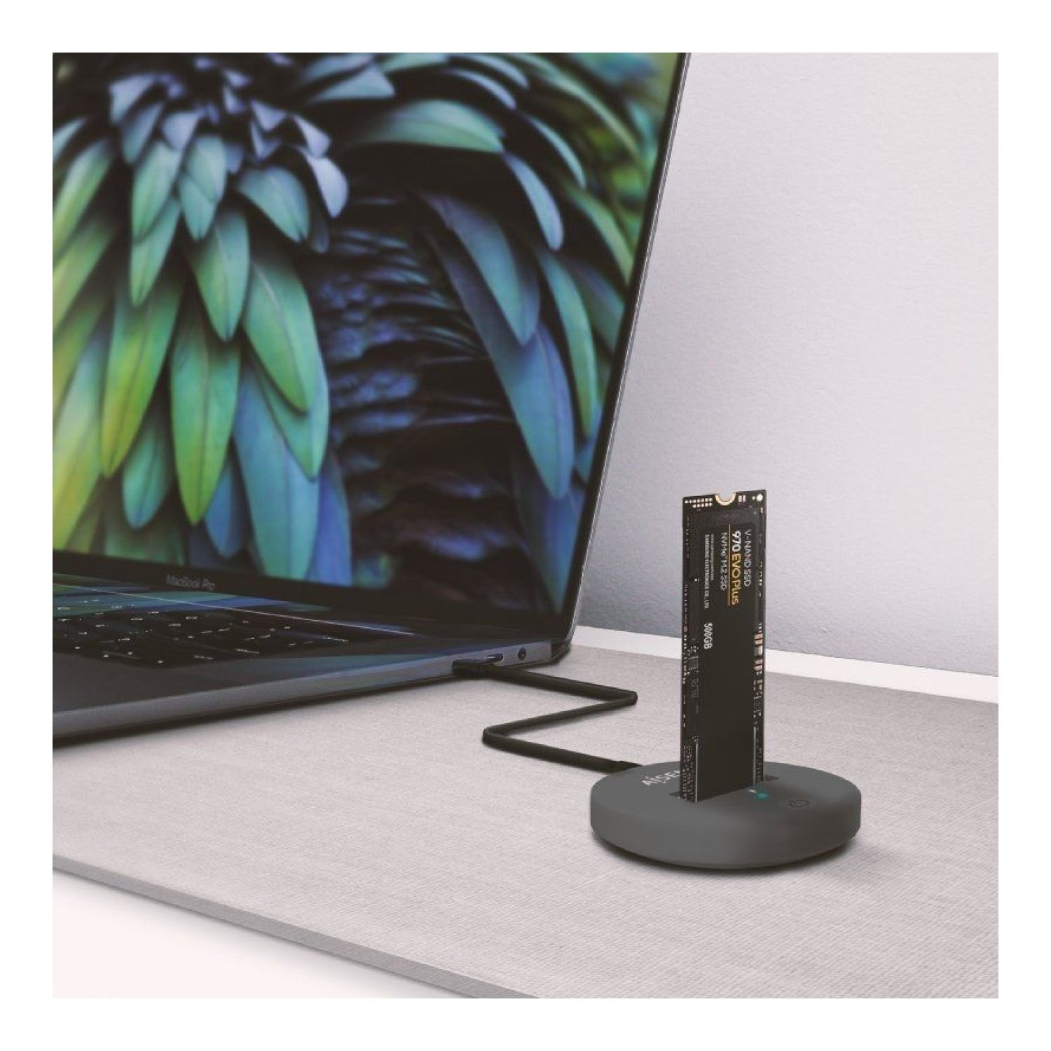 Aisens · Dock USB-C para SSD M.2 · SATA/NVMe · Gris