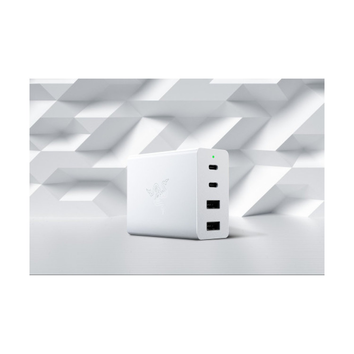 Razer · Cargador Universal · Múltiples Dispositivos · AC Interior · Blanco