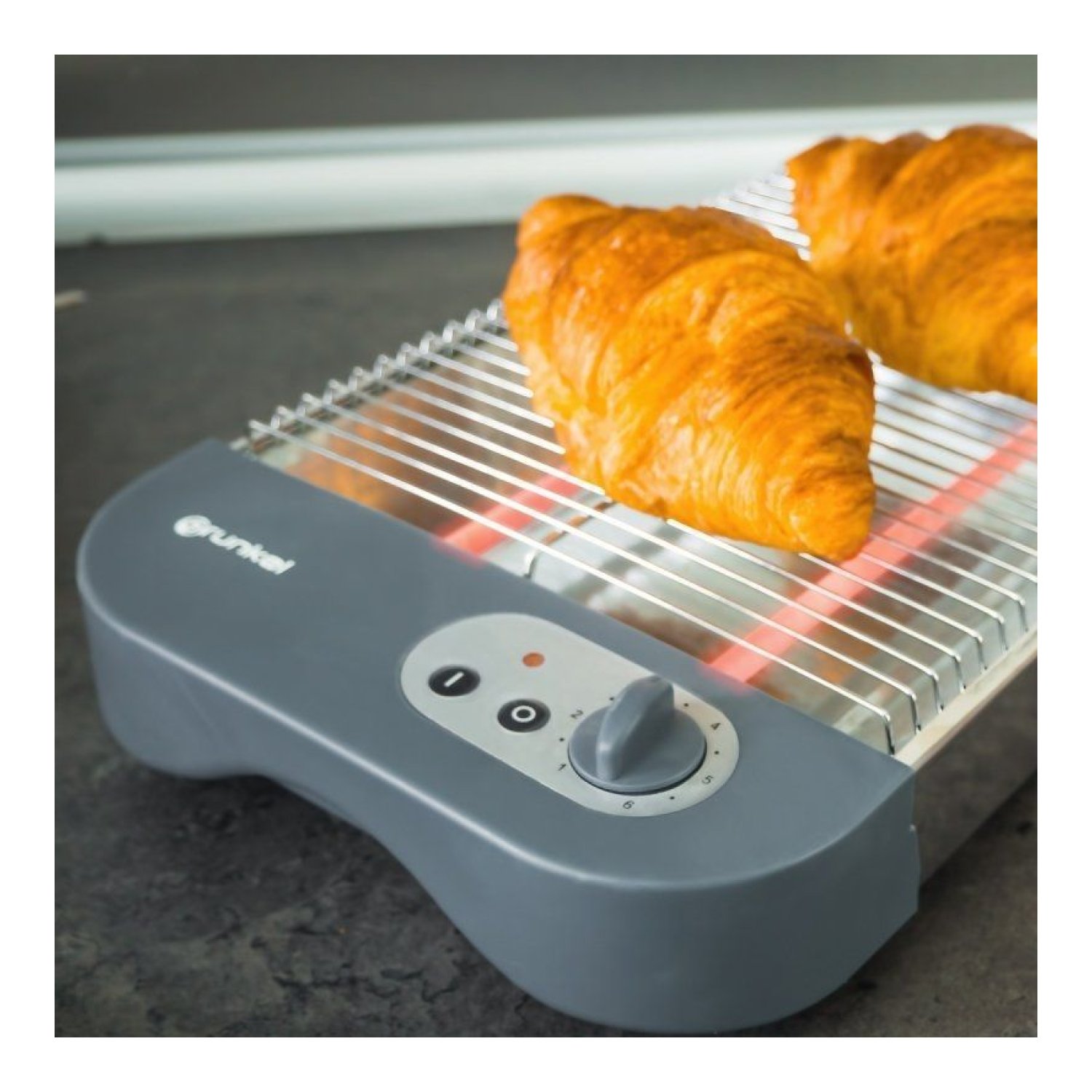 Grunkel TSP-G2 · Tostador · 600W · Azul y Plata