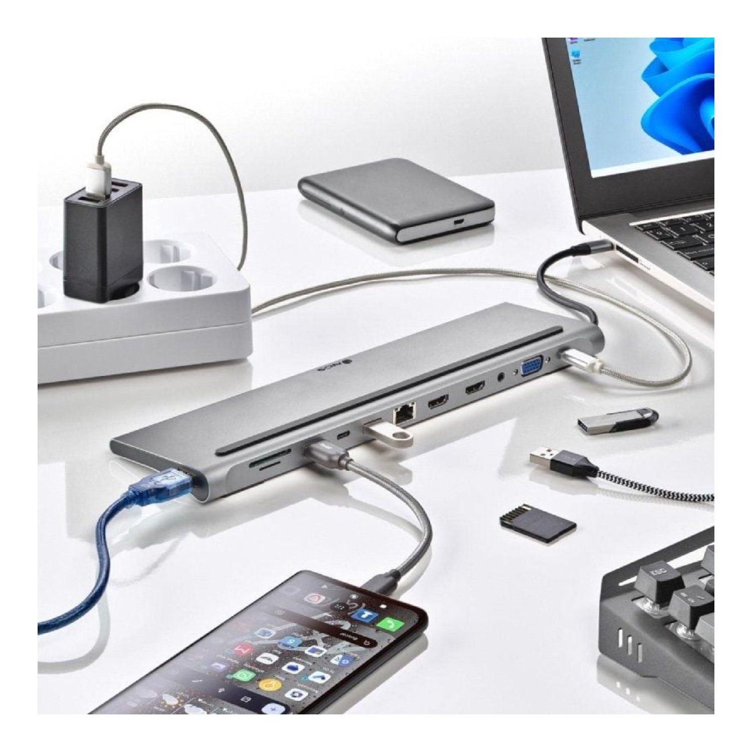 NGS WonderDock12 · Docking USB-C · 3xUSB · 2xHDMI 4K · RJ45 · Lector de Tarjetas · Gris