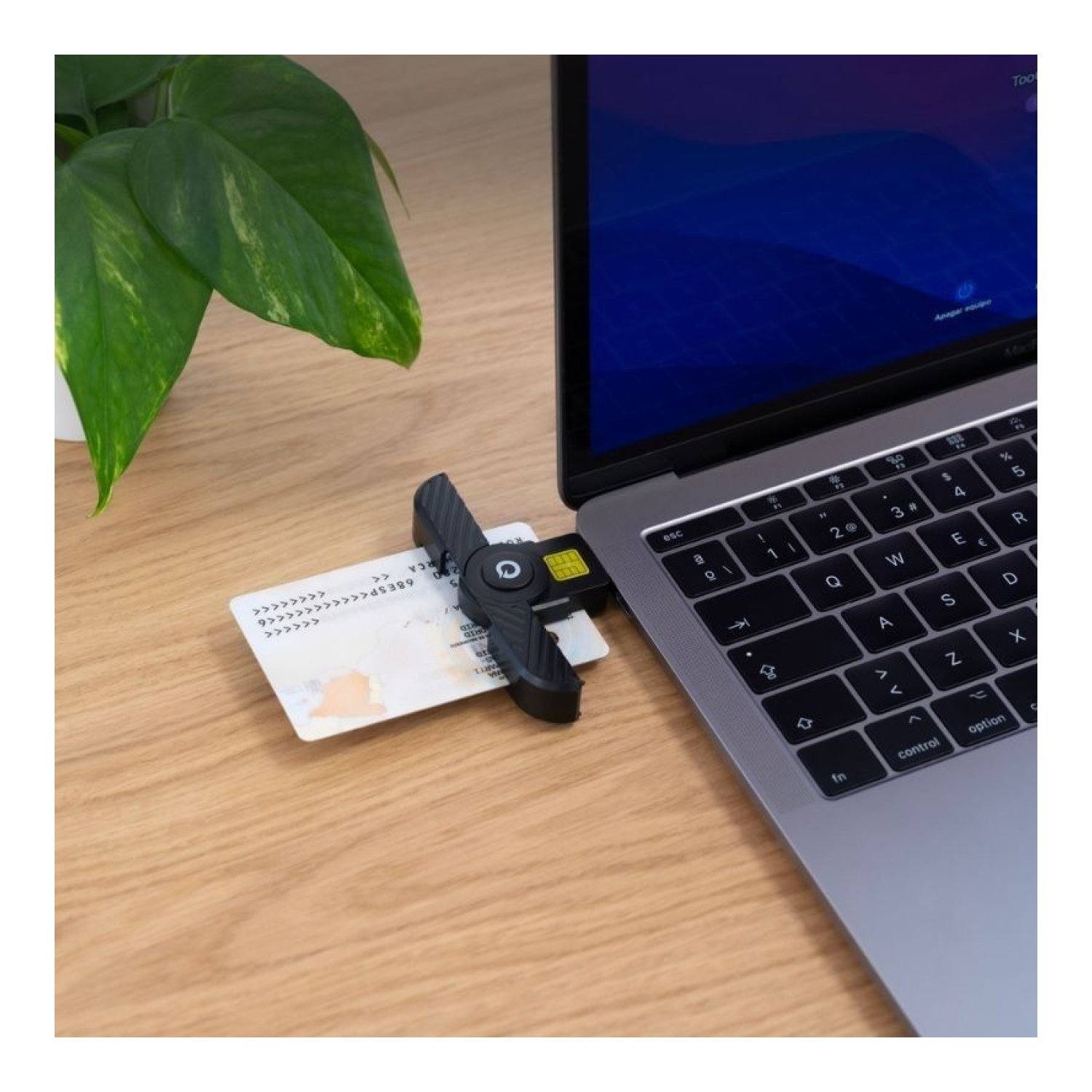 TooQ · Lector DNI y Tarjetas · USB Tipo-C · Negro