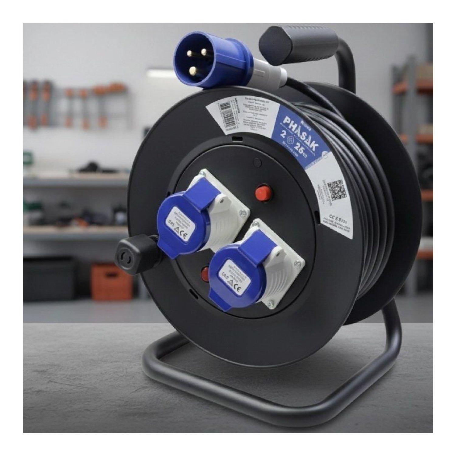 Phasak Regleta Enrollable · 2 Enchufes Industriales 2P+TT · Cable 25m · Negro