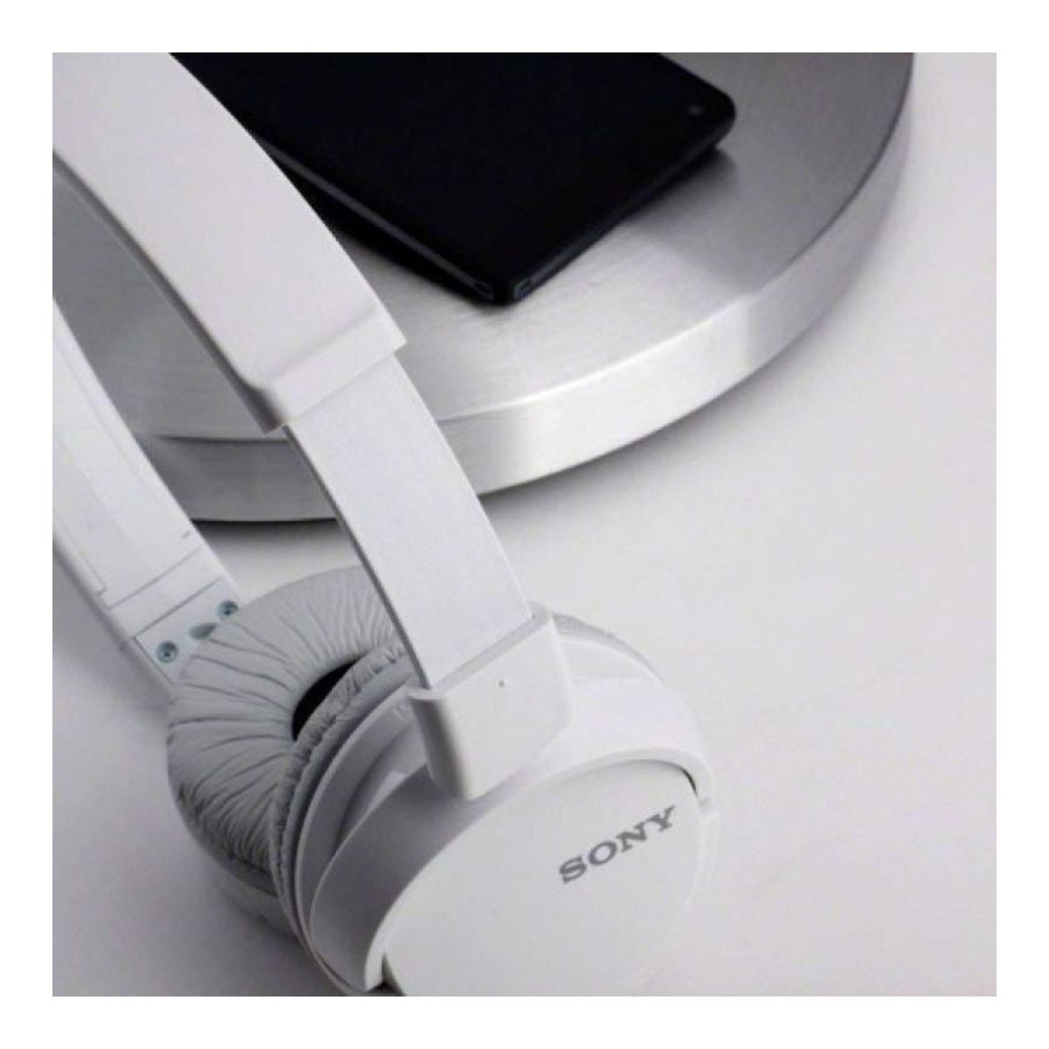 Sony MDR-ZX110 · Auriculares con Micrófono · Jack 3.5mm · Blancos