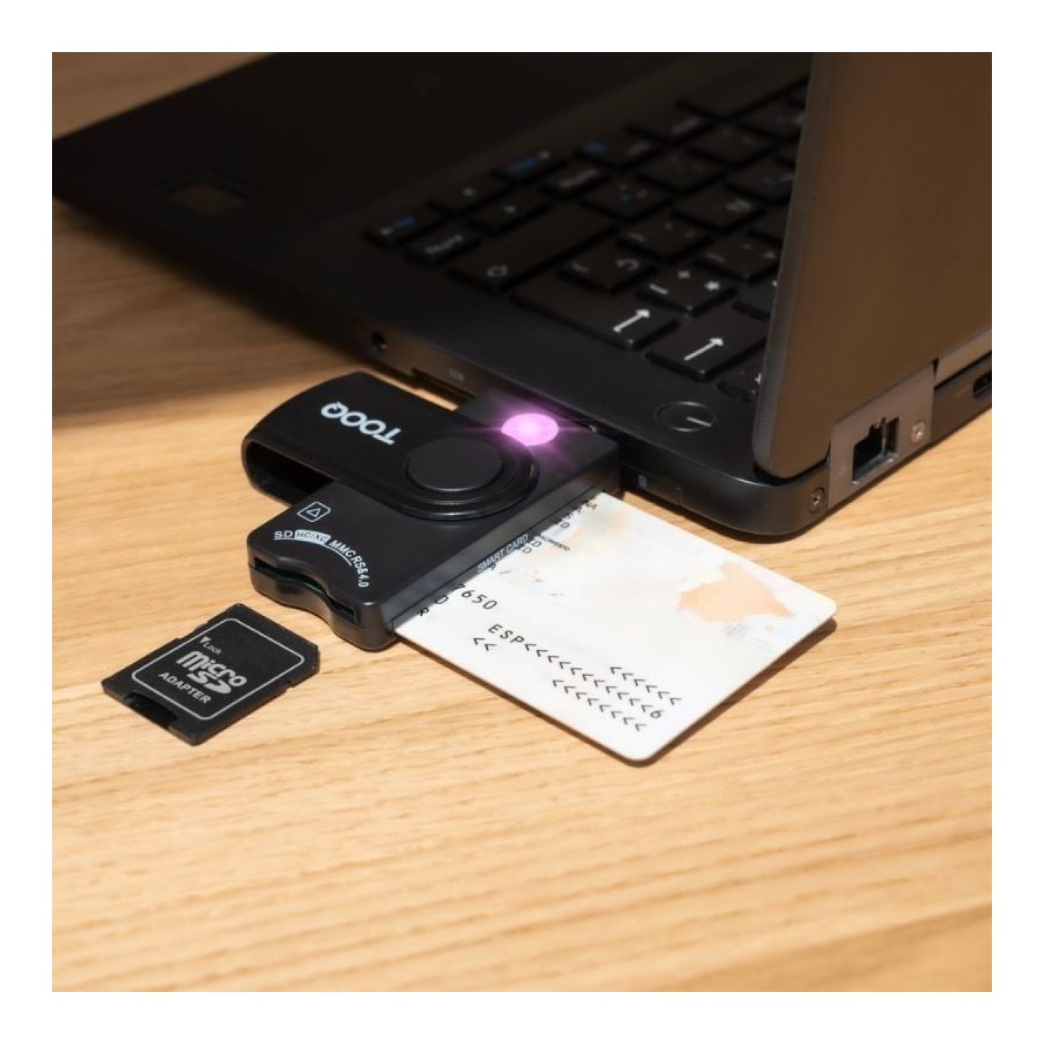 TooQ TQR-3012B · Lector DNI y Tarjetas Inteligentes · USB 2.0 · Negro