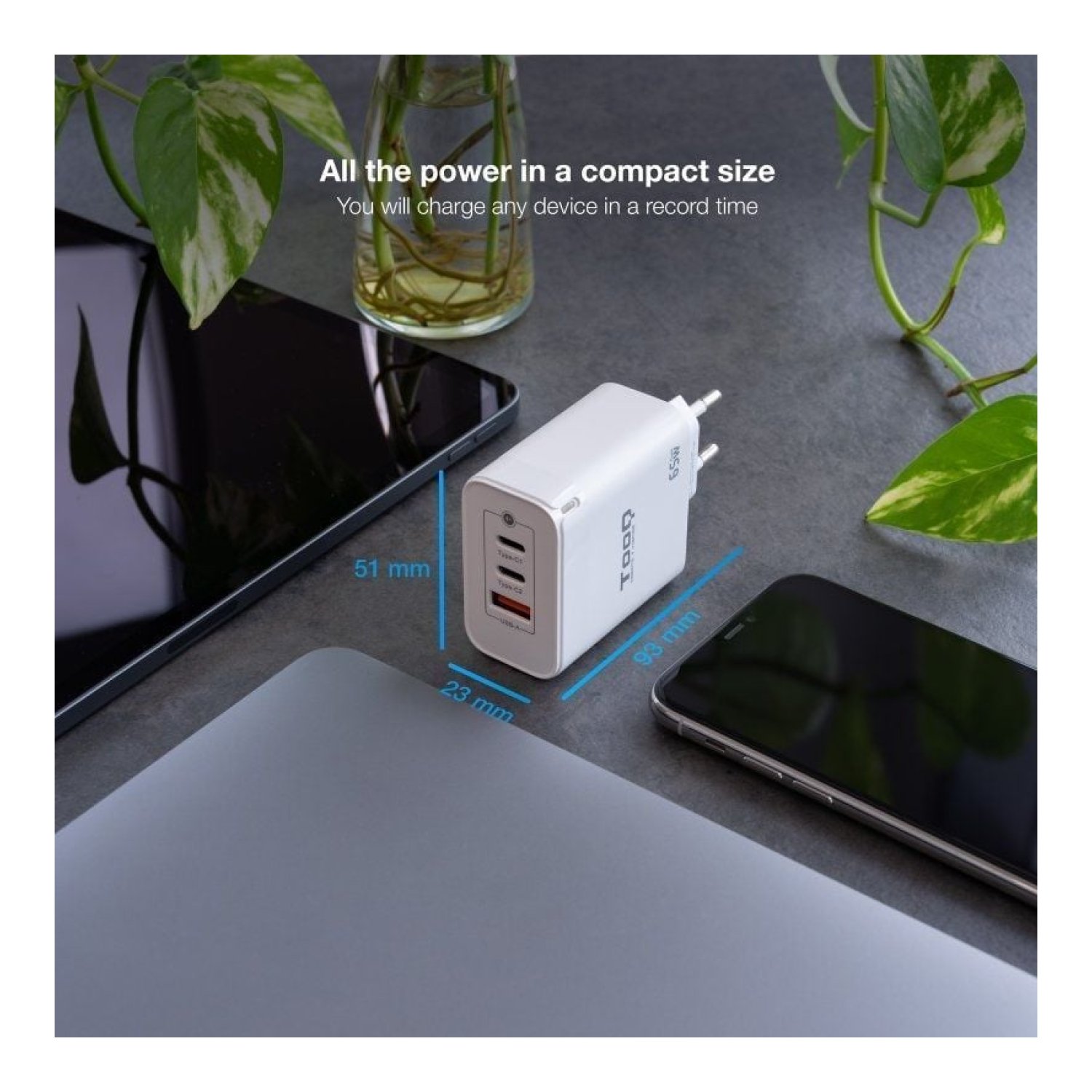 TooQ Cargador GaN · 65W · 2x USB-C · 1x USB · Carga Rápida
