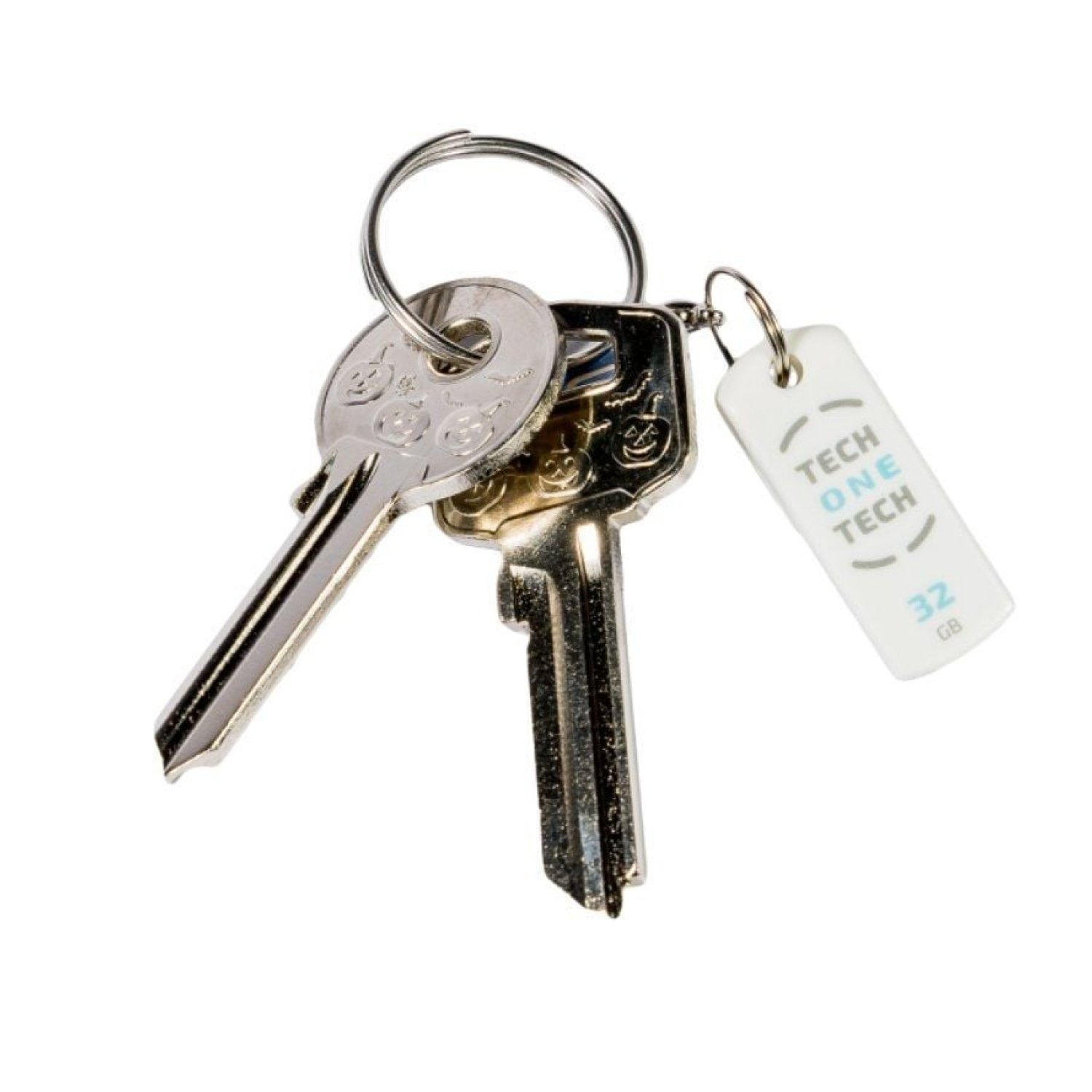 Tech One Tech Pro Smart Clip · Pendrive 32GB · USB 2.0