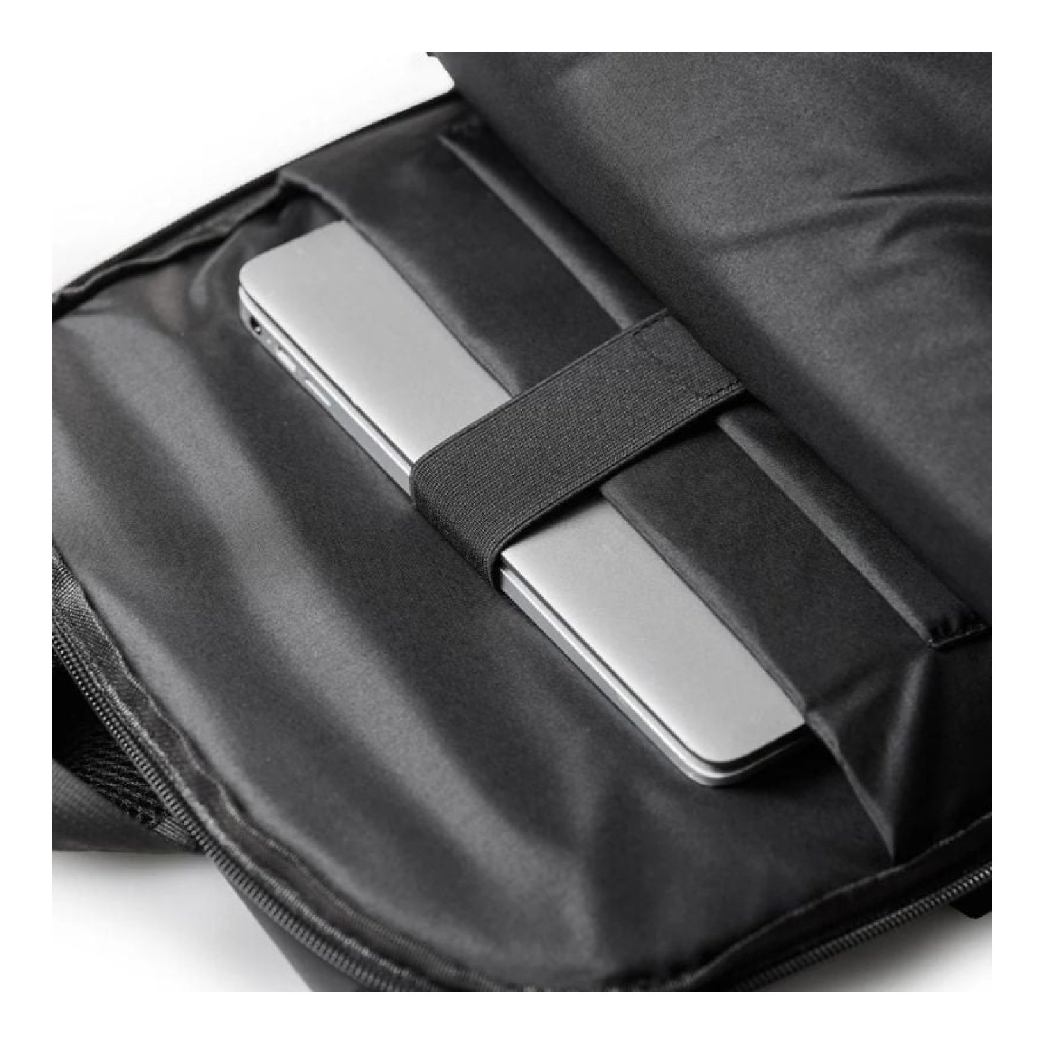 Trunk Backpack · Mochila para Portátil · Negra