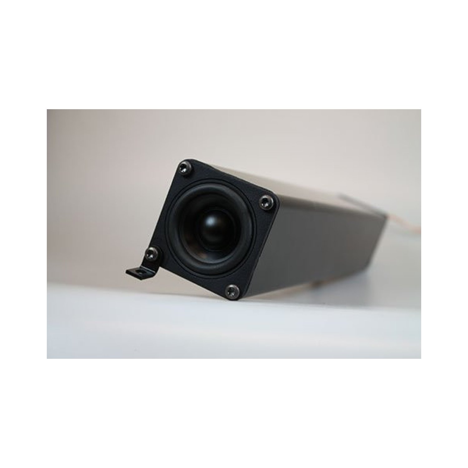 Sharp · Altavoz Profesional SP-RM3 · 20W · Negro · Alámbrico